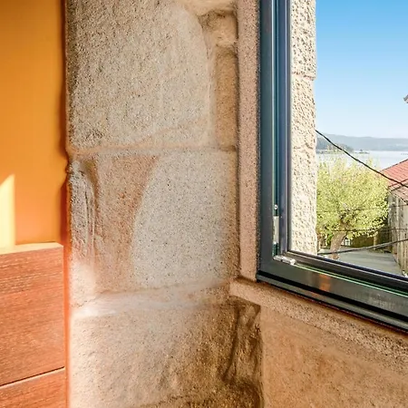 2 Bedroom Amazing In Casa vacanze